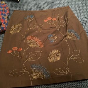 Boden Fun skirt! Size US 14 with floral stitching